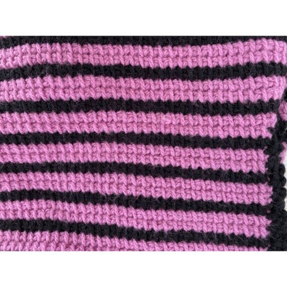 Pink And Black Hand Knitted Sleeveless Vest - Picture 5 of 5